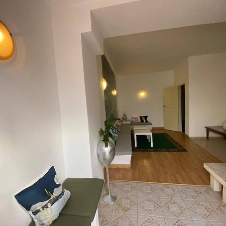 לאגוּ‏ש Iguana Guesthouse מראה חיצוני תמונה