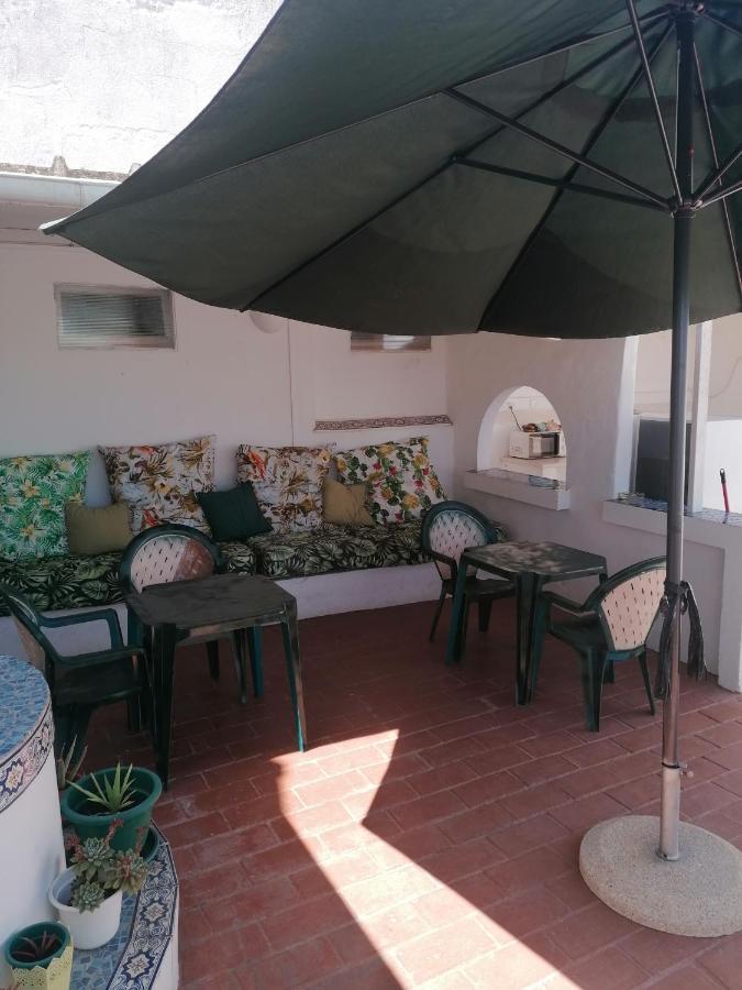 לאגוּ‏ש Iguana Guesthouse מראה חיצוני תמונה